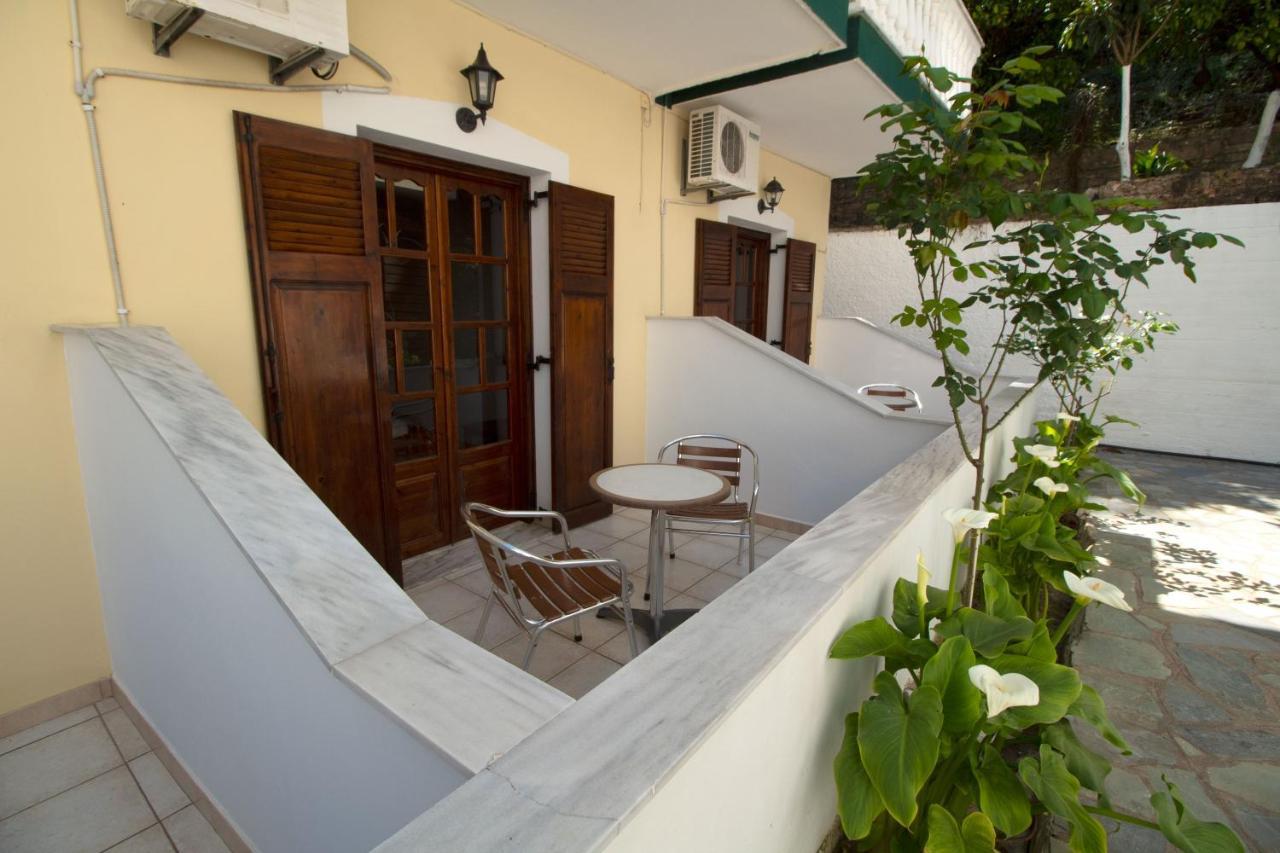 Pomelo Rooms Parga Exterior foto