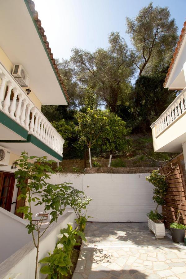 Pomelo Rooms Parga Exterior foto